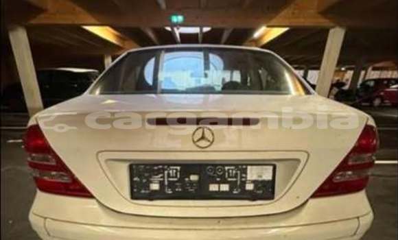 Dieundeu Occasion Mercedes‒Benz KOMPRESSOR Other Auto in Banjul in Banjul Dieundeu Occasion Mercedes‒Benz KOMPRESSOR Other Auto in Banjul in Banjul