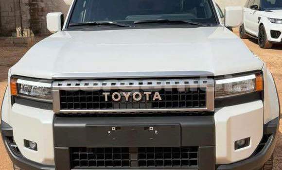 اشتري مستعمل Toyota Land Cruiser Prado White سيارة في Banjul في Banjul اشتري مستعمل Toyota Land Cruiser Prado White سيارة في Banjul في Banjul