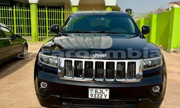 Buy Used Ford B-MAX White Car in Banjul in Banjul