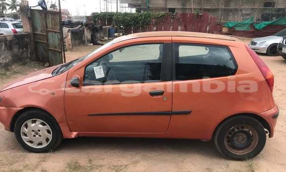 Dieundeu Occasion Fiat 127 Other Auto in Banjul in Banjul Dieundeu Occasion Fiat 127 Other Auto in Banjul in Banjul