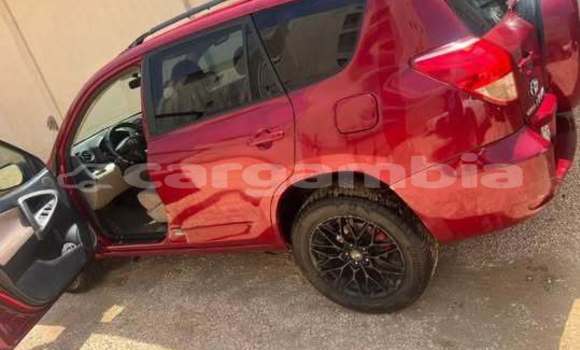 Dieundeu Occasion Toyota RAV4 Red Auto in Banjul in Banjul Dieundeu Occasion Toyota RAV4 Red Auto in Banjul in Banjul
