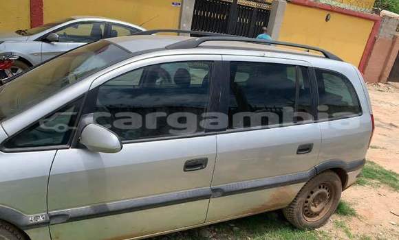 Dieundeu Occasion Toyota Sienna Other Auto in Banjul in Banjul Dieundeu Occasion Toyota Sienna Other Auto in Banjul in Banjul