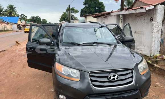 Dieundeu Occasion Hyundai Santa Fe Black Auto in Banjul in Banjul Dieundeu Occasion Hyundai Santa Fe Black Auto in Banjul in Banjul