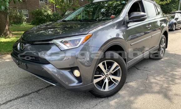 Buy Used Toyota RAV 4 Beige Car in Banjul in Banjul Buy Used Toyota RAV 4 Beige Car in Banjul in Banjul