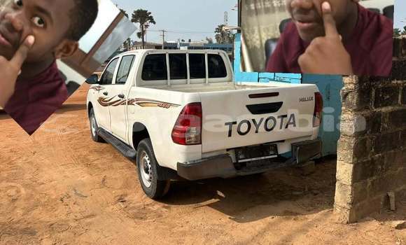 اشتري مستعمل Toyota Hilux White سيارة في Banjul في Banjul اشتري مستعمل Toyota Hilux White سيارة في Banjul في Banjul