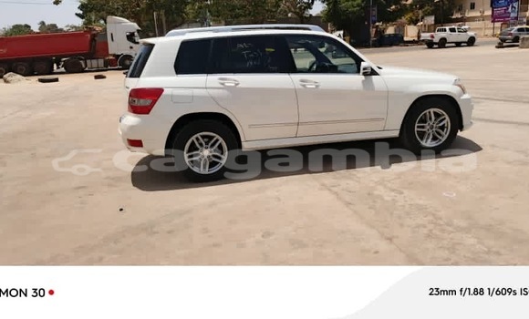 Buy Import Mercedes-Benz GLK-klasse White Car in Bakau in Kanifing Buy Import Mercedes-Benz GLK-klasse White Car in Bakau in Kanifing