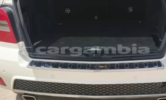 Buy Import Mercedes-Benz GLK-klasse White Car in Bakau in Kanifing Buy Import Mercedes-Benz GLK-klasse White Car in Bakau in Kanifing