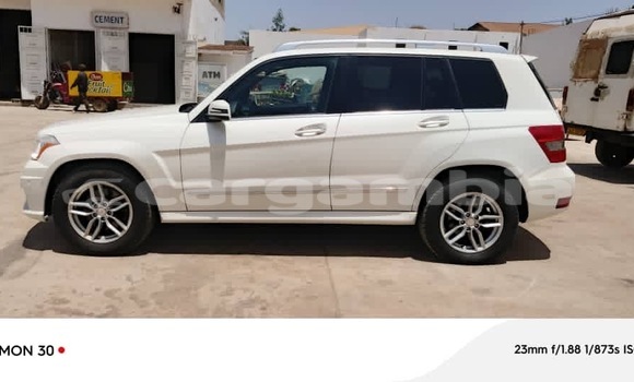 Buy Import Mercedes-Benz GLK-klasse White Car in Bakau in Kanifing Buy Import Mercedes-Benz GLK-klasse White Car in Bakau in Kanifing