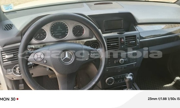 Buy Import Mercedes-Benz GLK-klasse White Car in Bakau in Kanifing Buy Import Mercedes-Benz GLK-klasse White Car in Bakau in Kanifing
