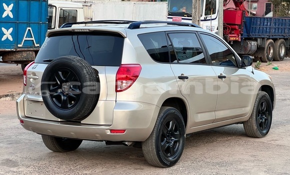 Buy Import Toyota RAV4 Other Car in Bakau in Kanifing Buy Import Toyota RAV4 Other Car in Bakau in Kanifing