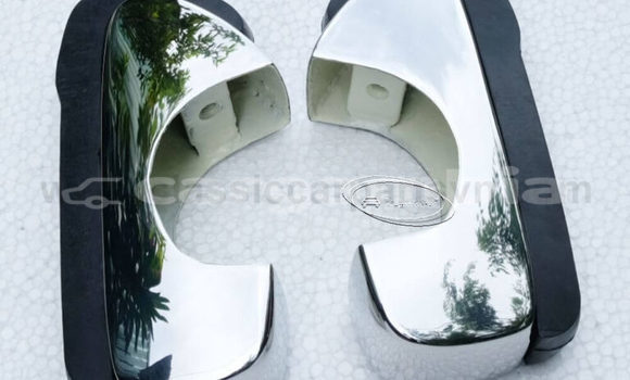 Dieundeu Beess Mercedes‒Benz 230 Silver Auto in Farafenni in Kerewan Dieundeu Beess Mercedes‒Benz 230 Silver Auto in Farafenni in Kerewan