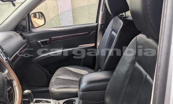 Buy Import Hyundai Santa Fe Silver Car in Bakau in Kanifing Buy Import Hyundai Santa Fe Silver Car in Bakau in Kanifing
