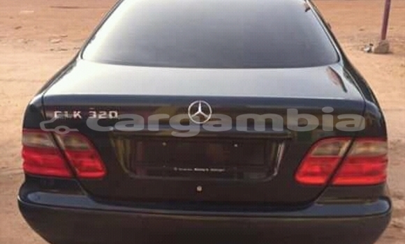 Acheter Import Voiture Mercedes‒Benz CLK–Class Noir à Banjul, Banjul Acheter Import Voiture Mercedes‒Benz CLK–Class Noir à Banjul, Banjul