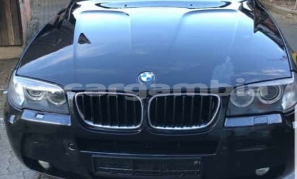 Acheter Import Voiture BMW X6 Noir à Sukuta, Brikama Acheter Import Voiture BMW X6 Noir à Sukuta, Brikama