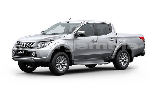 اشتري جديد Mitsubishi L200 Silver سيارة في Banjul في Banjul